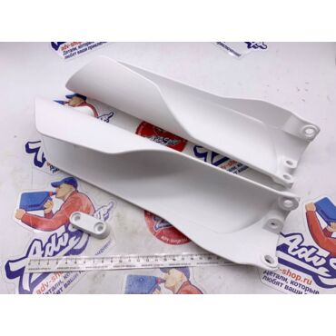 Husqvarna FORK PROTECTION SET WHITE защита перьев (белая ) без наклеек TC FC 16 22 // TE FE 17 23 // 701 17 19 ( 2500109410028 ) - миниатюра 1