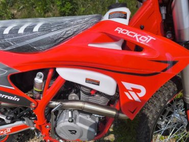 Мотоцикл эндуро ROCKOT GS7 ALL TERRAIN (250cc, 171FMM (YB250R), 21 18)