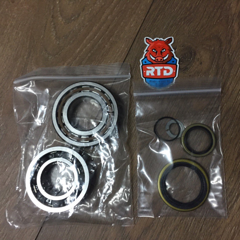 54830018488 - Комплект коренных подшипников и сальников коленвала KTM Husqvarna 250 300 (2004 2026) (ремкомплект коленвала) - фото 1