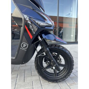 Скутер SPRMOTORS Zoom 9 - миниатюра 1