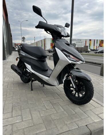 Скутер SPRMOTORS FS+