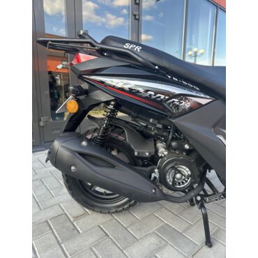 Скутер SPRMOTORS Zoom 9 - миниатюра 2
