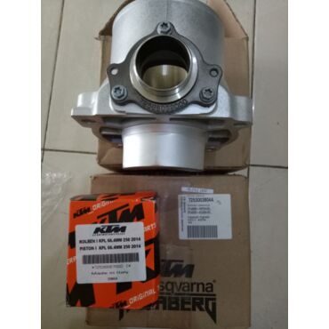 Цилиндр + поршень комплект KTM Freeride 250R 14 16 OEM 72530038044 - миниатюра 1