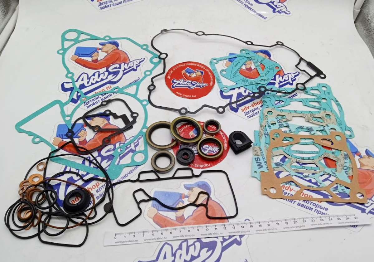 KTM GASKET SET ENGINE 125 150 комплект прокладок полный 125 150 SX 16-> / 150 EXC 21-> ( 50430099002 / 50430099000 )