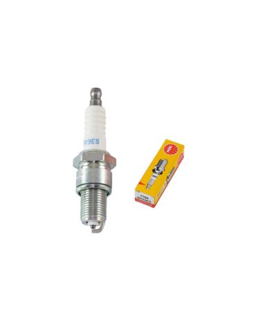 Свеча зажигания NGK BPR9ES
