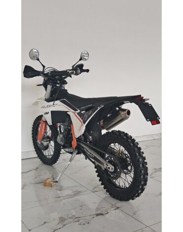 Мотоцикл Regulmoto Holeshot 300 pro (PR300)