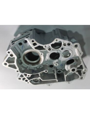 Картер двигателя правый SILVER Bajaj Boxer 5 ст.кпп OEM