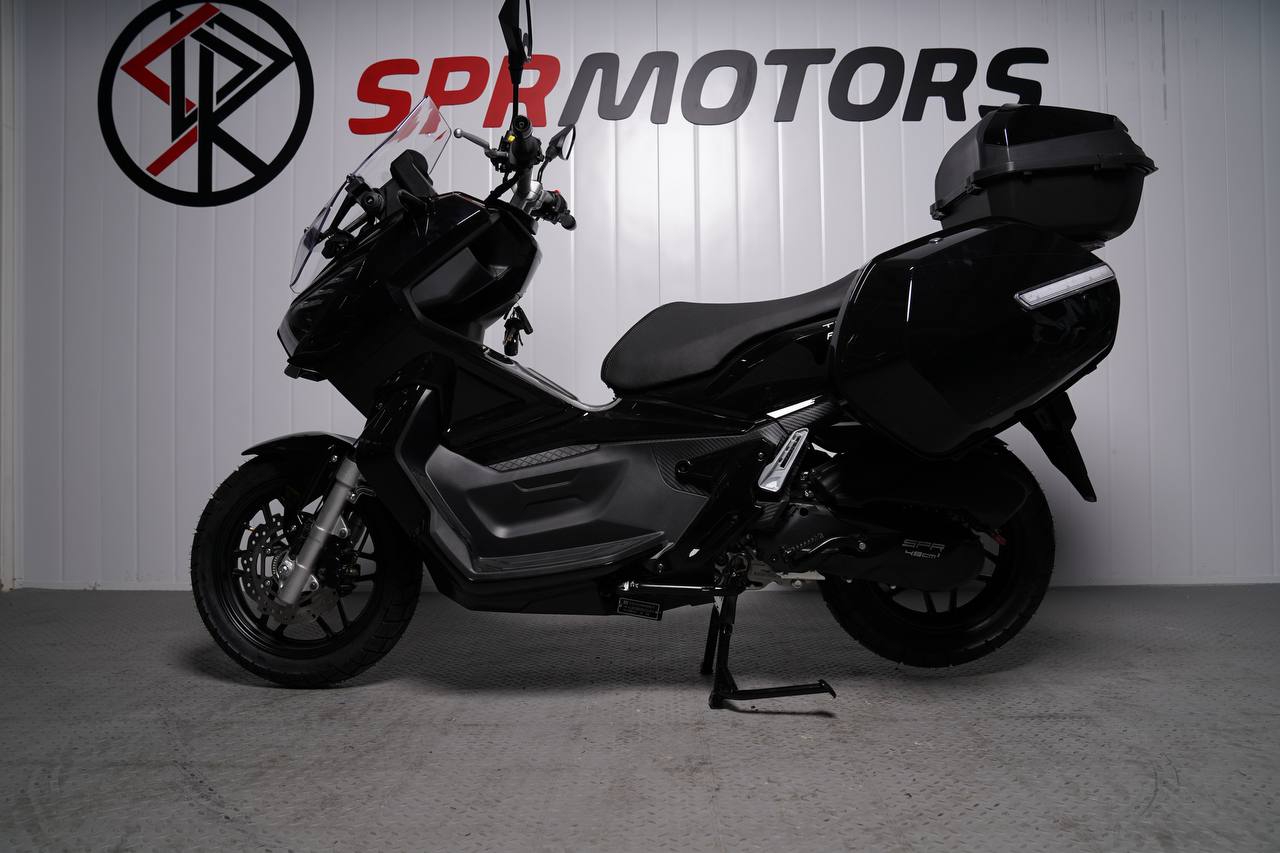 Скутер SPRMOTORS ADV  MAX 150 CDI (с боковыми кофрами) - фото 4