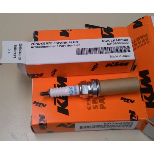Свеча зажигания (LKAR8BI9) KTM 690 12 18; 990 09 13 / Husqvarna 701 2016