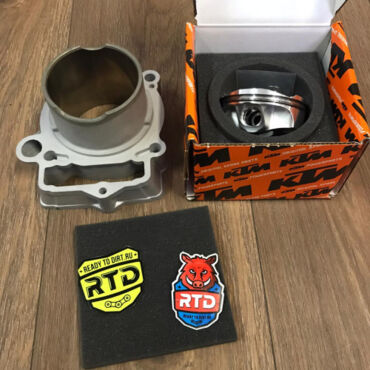 79030138000 - Комплект цилиндр + поршень KTM 250EXC F (2017 2019), Husqvarna FE250 (2017 2019) - миниатюра 1