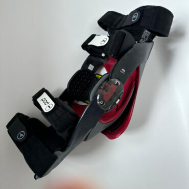 POD K8 3.0 Knee Brace Carbon (Carbon Graphite), Защита колена - миниатюра 1