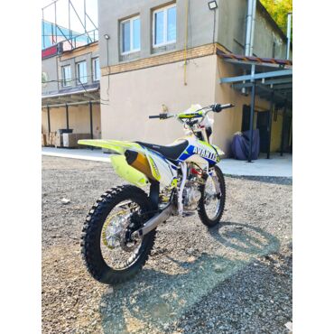 Мотоцикл Avantis FX 250 Basic (172 FMM) - миниатюра 2