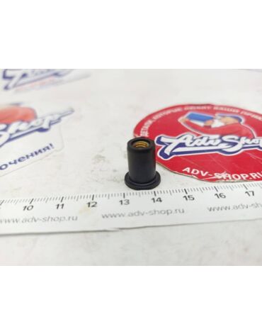 HONDA NUT, COWL SETTING (5MM) резиногайка крепления стекла CRF1000 ( 90111KW3003 )