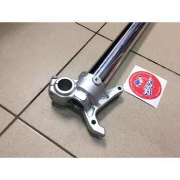 KTM AXLE CLAMP L S WITH INNER TUBE перо вилки НИЗ / левое EXC EXCF 13 15 ( 48601028S1 ) - миниатюра 1