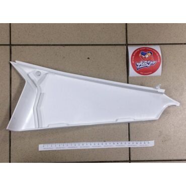 Husqvarna air box cover right white боковой пластик аирбокса TC FC FX 18 20 ( 2510600400028 ) - миниатюра 1