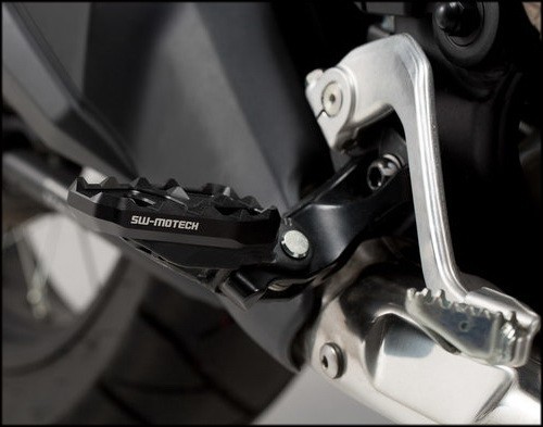 SW MOTECH широкие подножки (черные) CRF1000L Africa Twin (15-) ( 4052572038239 )