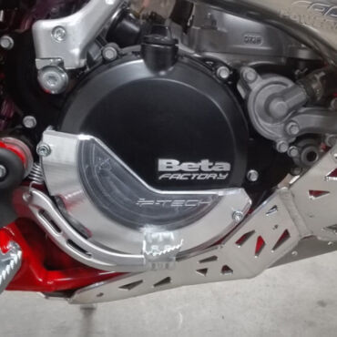 Защита крышки сцепления Beta RR250 2013 2017, Beta RR300 2013 2017, Beta 300 Xtrainer 2015 2017 - миниатюра 2