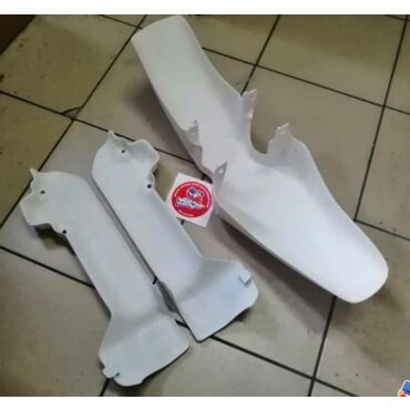 MRP крыло переднее с накладками XRV750 ( 90 03 ) RD04 07 A - миниатюра 1