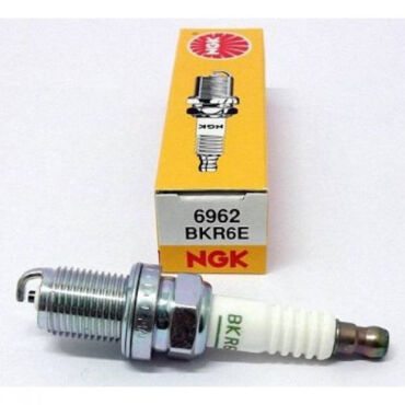 Свеча NGK BKR6E - миниатюра 1
