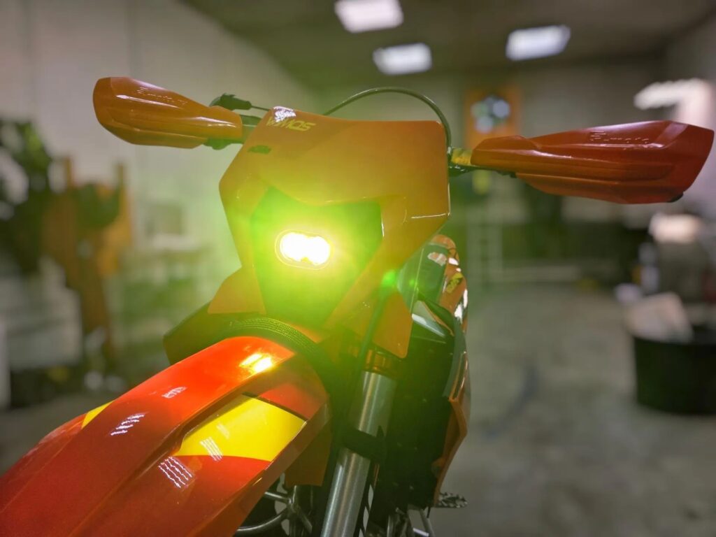 Фара KTM 2024+ Облегч. - фото 1