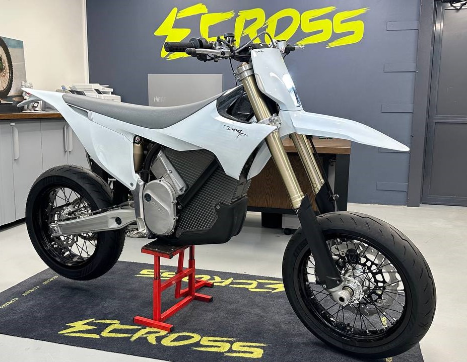 Stark Varg SM (Super moto)