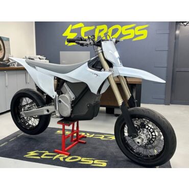 Stark Varg SM (Super moto) - миниатюра 1