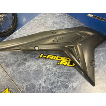 Боковины радиатора Beta OEM 054.43.001.00.97 XTrainer 2023 2025 черные, левая + правая - миниатюра 1
