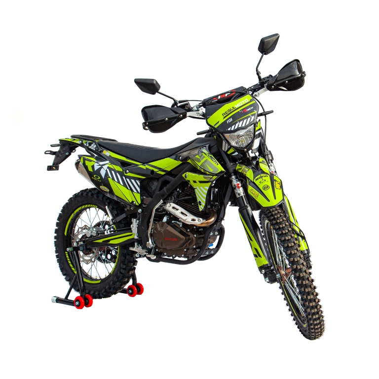 Мотоцикл эндуро Regulmoto Regulmoto ZR PR 4 valves 300cc ПТС (черный желтый)