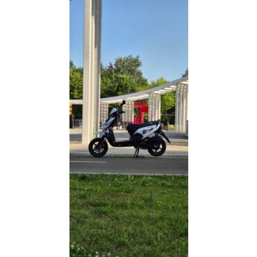 Скутер SPRMOTORS Zoom 10 T8 50G 150cc - миниатюра 7