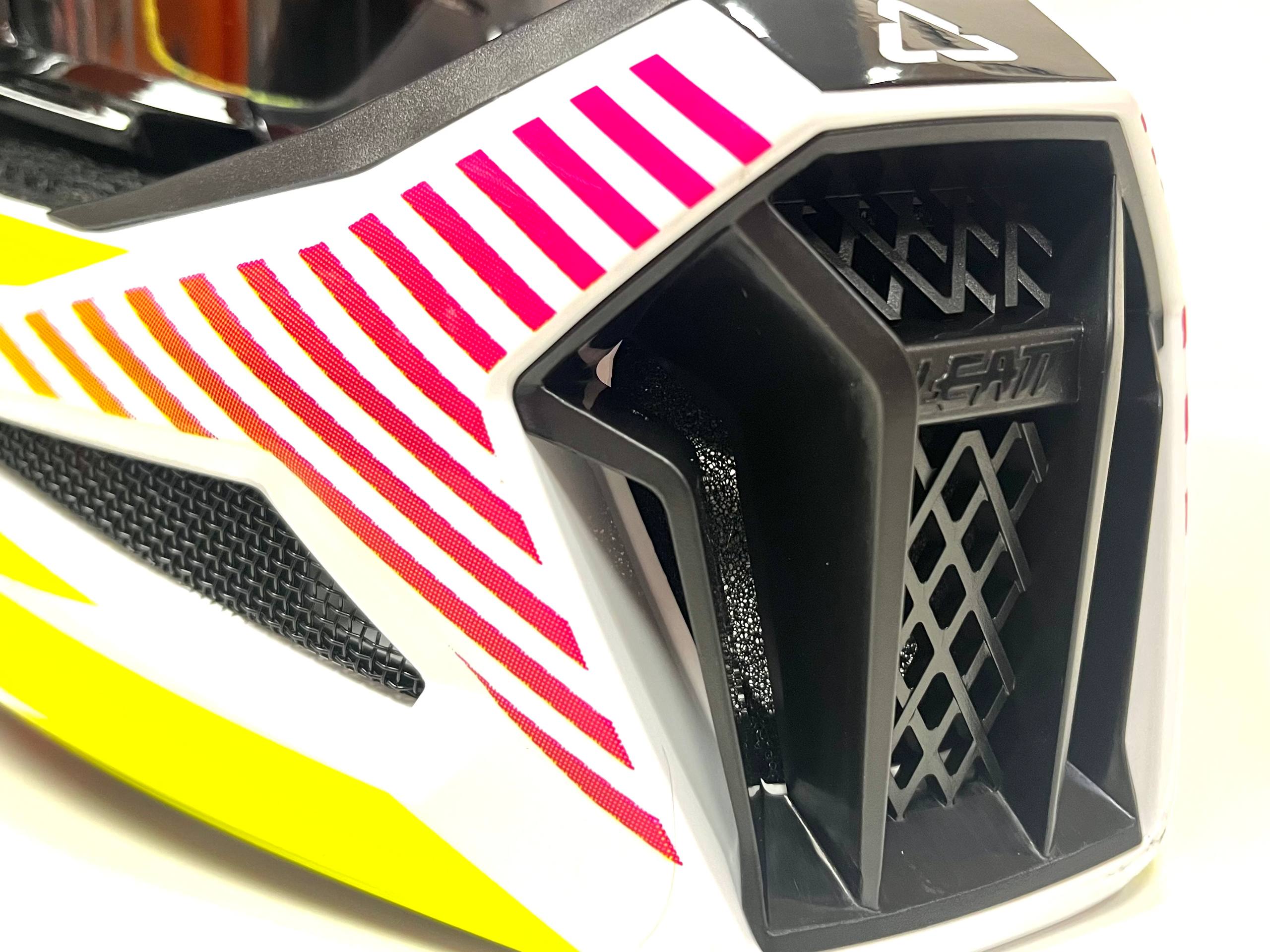 Шлем кроссовый Leatt Moto 3.5 V26 Storm Pink (ЧЗ) - фото 2