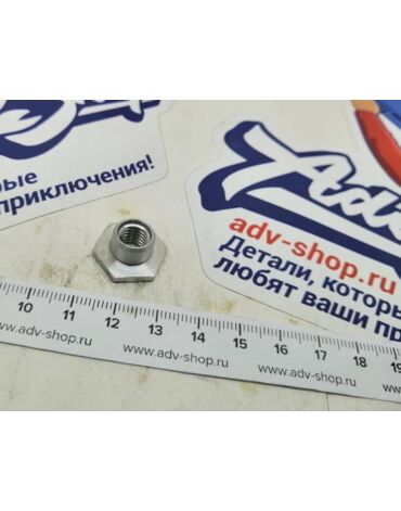 HUSQVARNA  NUT FENDER BRACE M8 WS=17 ( 50308009051 )