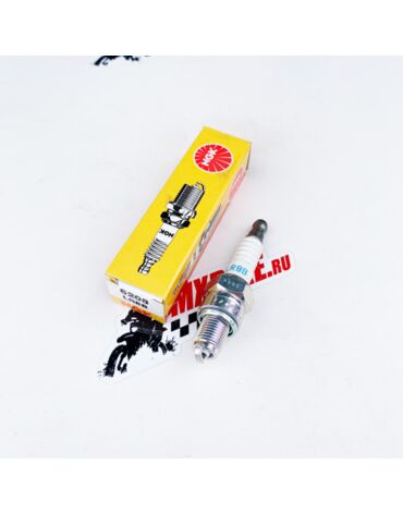 Свеча зажигания NGK LR8B