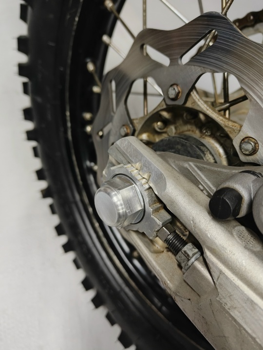 Гайка заднего колеса KTM Tpi,Husqvarna Tpi, GasGas Tpi - фото 1