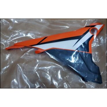 KTM крышка короба воздушного фильтра (правая) EXC 14 (WITH DECAL) (7770600410004D) - миниатюра 1