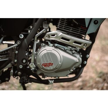 Мотоцикл BSE Z3 Y Black/White Stinger - миниатюра 4