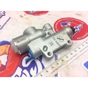 KTM Тормозной цилиндр задний BREMBO SX F EXC F 03 24 ( 77013060044 / 54813060100 / 54813060000 ) - миниатюра 2