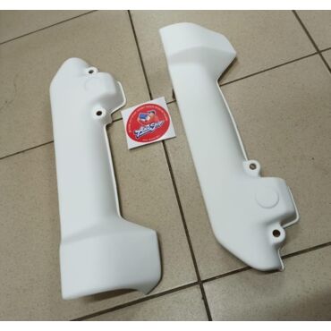 MRP накладки переднего крыла XRV750 ( 90 03 ) RD04 07 A - миниатюра 1