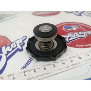KTM RADIATOR CAP 990 DUKE 05 крышка радиатора 990 duke 05 08 ( 61035016000 ) - миниатюра 1