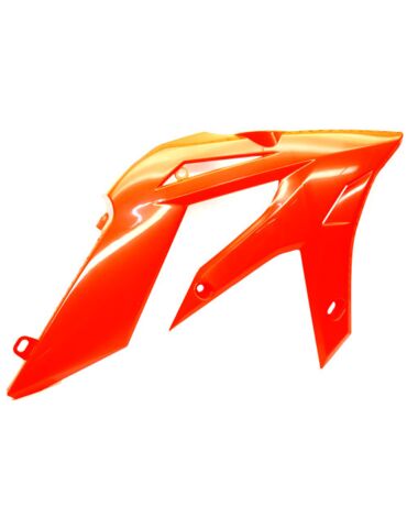 Передний боковой пластик щиток правый красный Beta Xtrainer 18 19