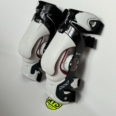 POD K8 3.0 Knee Brace Carbon (Carbon White), Защита колена - миниатюра 5
