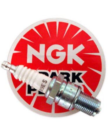 Свеча зажигания NGK BR8HS