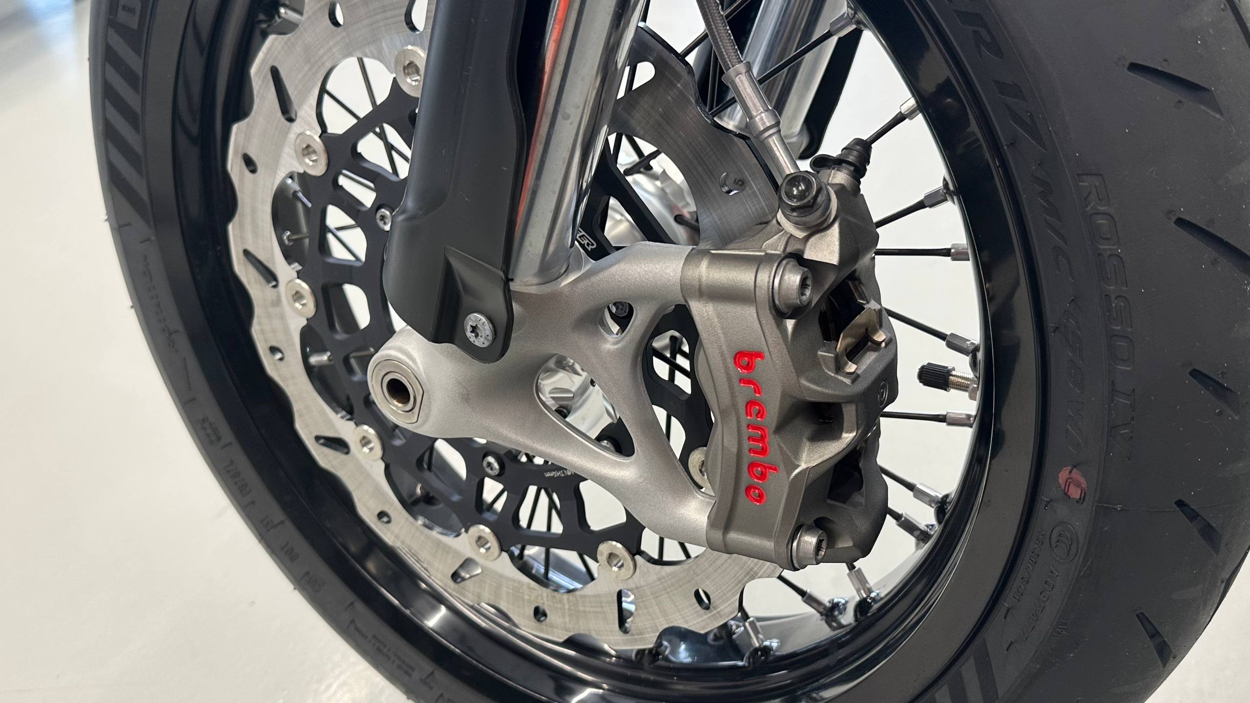 Stark Varg SM (Super moto) - фото 3