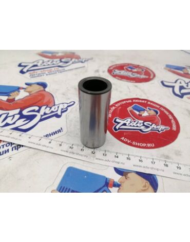 HONDA COLLAR, R. PIVOT DISTANCE втулка маятника / прав CRF1000 ( 52143MJPG50 )