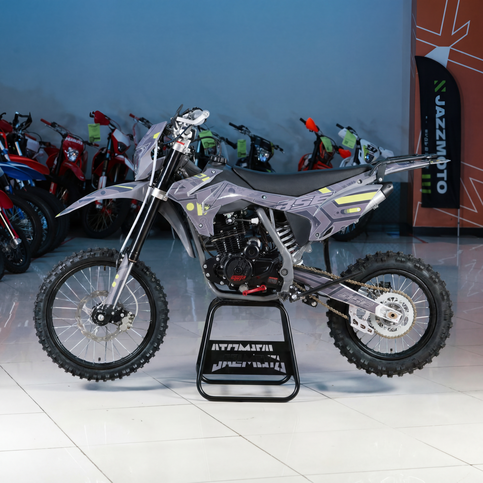 Эндуро / кроссовый мотоцикл BSE Z3 V 19 16 Titan