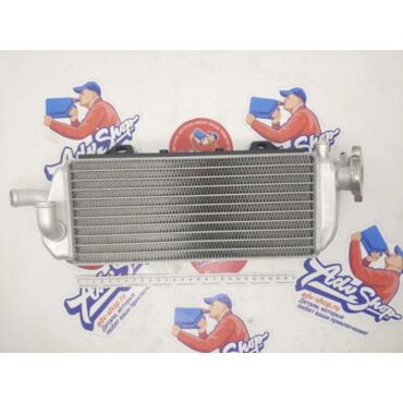 KTM радиатор правый SX SXF 16 18 EXC EXCF 17 19 ( 50435008200 / 50435008100 / 50435008000 ) - миниатюра 3