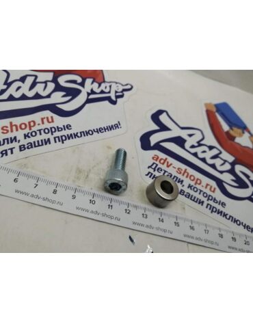 KTM BUSHING WITH SCREW EXC USA Втулка бокового упора XCW EXC 04 07 ( 50303023280 / 50303023360 )