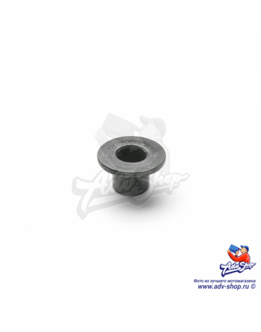 HONDA втулка крепления задней боковой крышки XRV750 93- 03 ( 17626KA4700 )