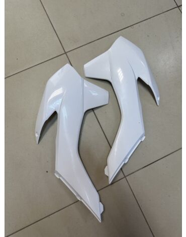 Обтекатели бака Белый (Пара)  Zuum Kayo K6 KTM 2013 2016 Racer SR X2 Cross X2