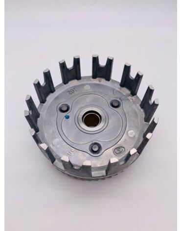 Корзина сцепления внешняя часть MT 250 2t