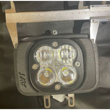 AVT extreme 2.0 LED фара XR250R SM 03 06 / XR400 SM ( пластик / рамка черная  ) - миниатюра 4